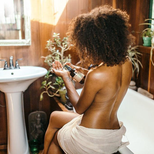 Vata Body Oil | Nourishing Ayurvedic Abhyanga Oil for Dry Skin